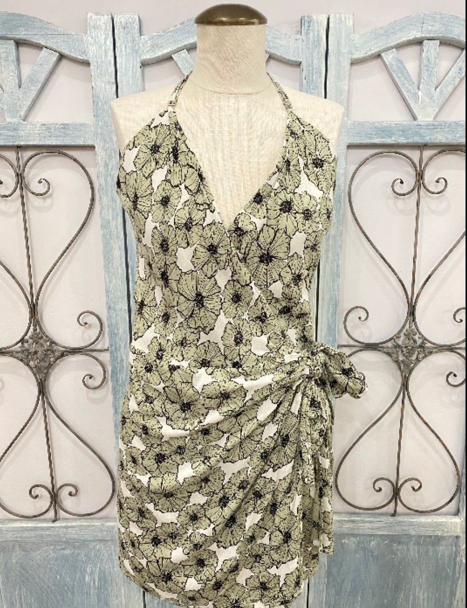 Anikauai Florals Wrap Dress (Assorted Colors)