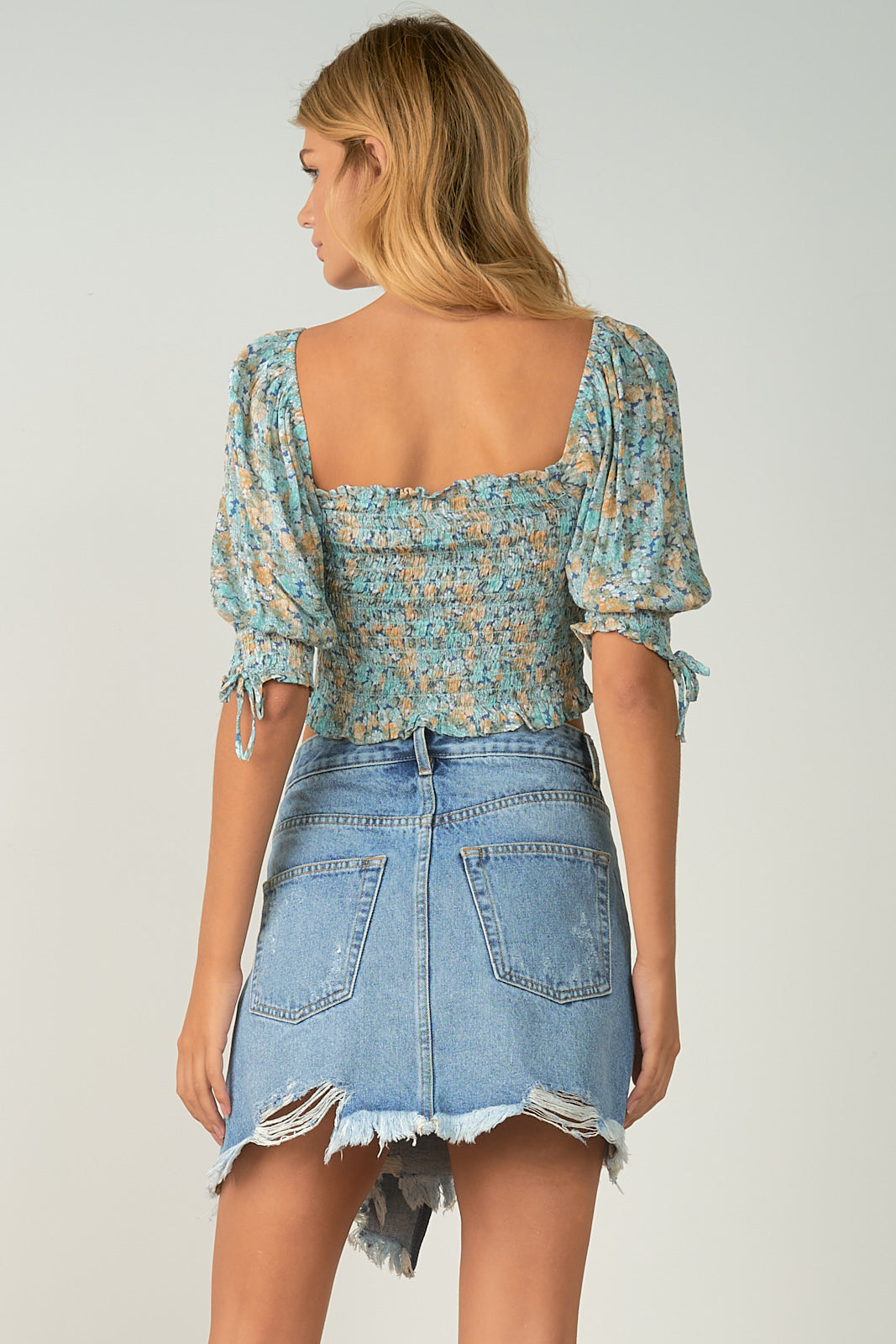 Ally Floral Puff Shoulder Top
