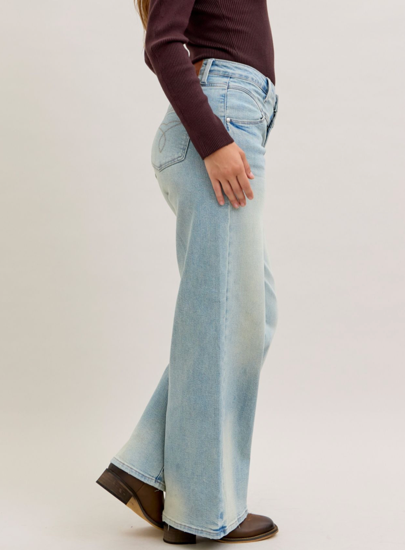 Medium Denim High-Waist Column Straight Jeans