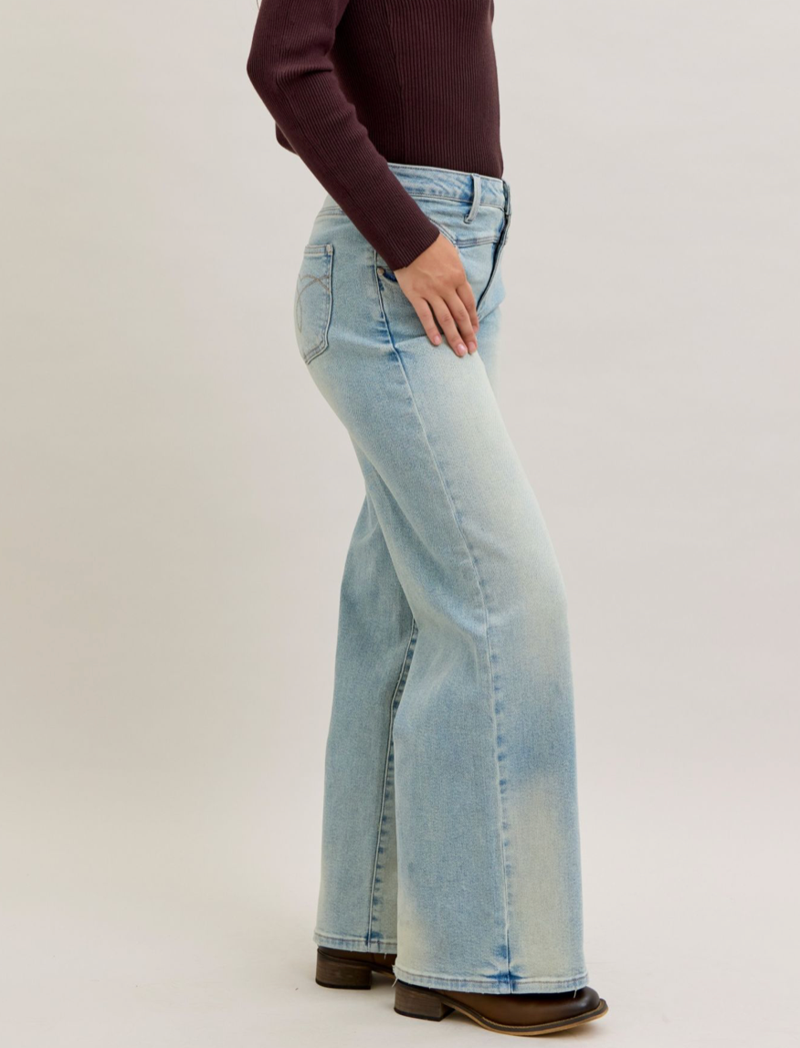 Medium Denim High-Waist Column Straight Jeans