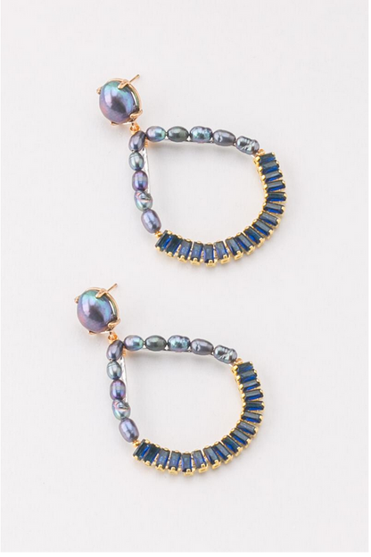 Pearl Teardrop Earrings