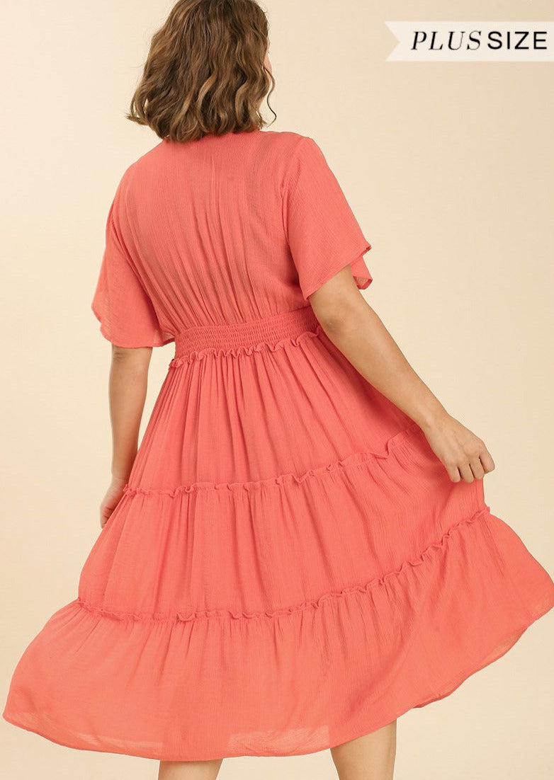 Smocked Short Sleeve Midi Dress (Curvy Sizes)